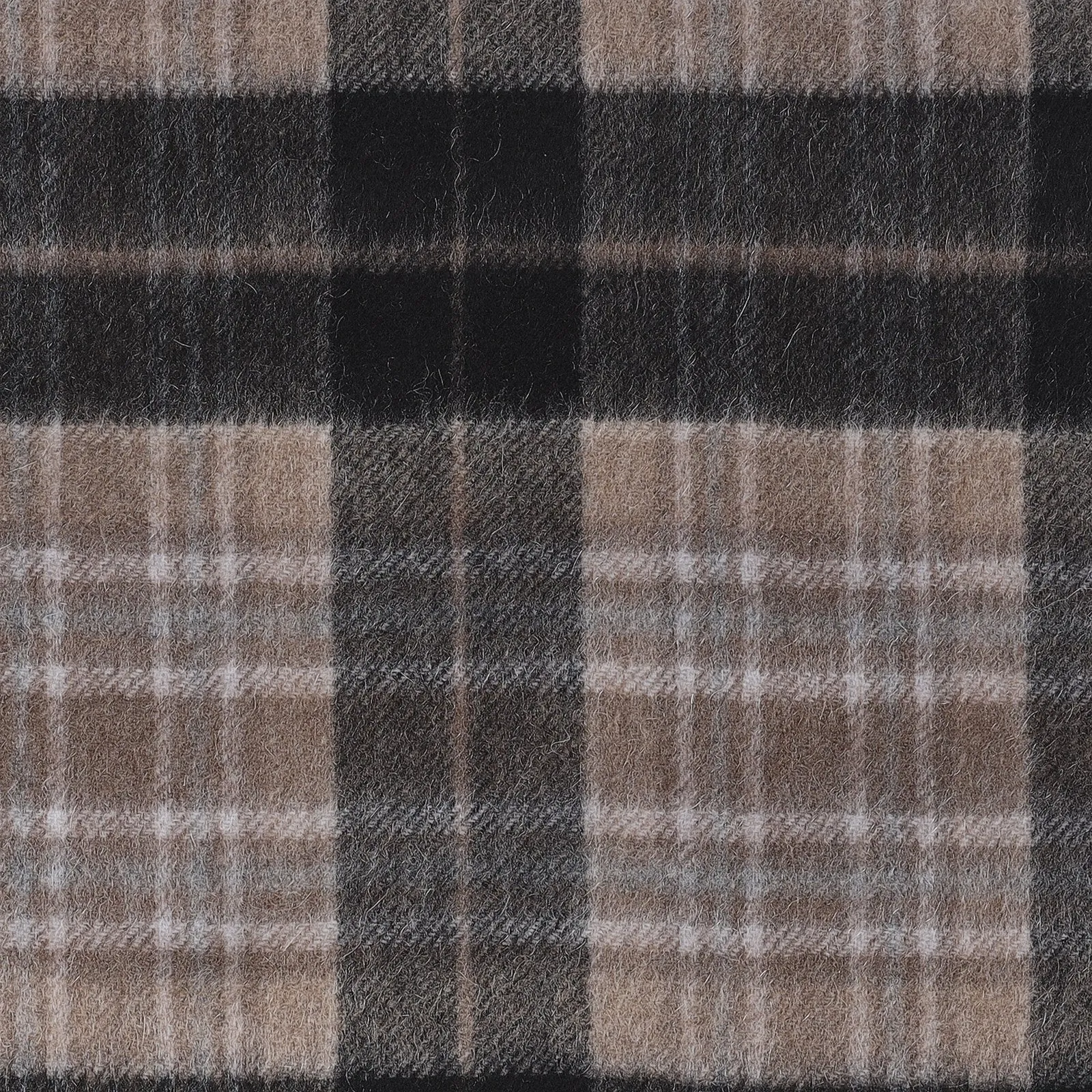 Edinburgh Cashmere Scarf Mackellar Black