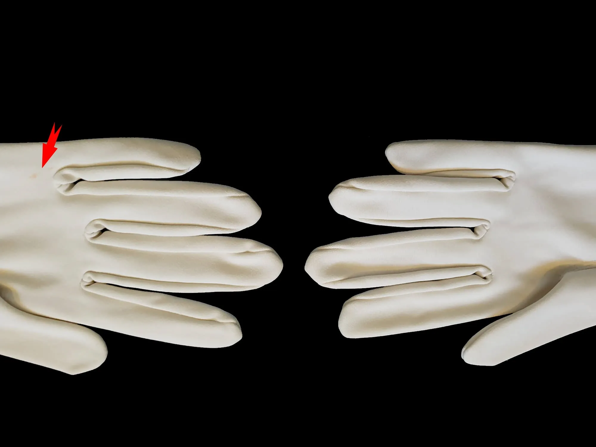 Ivory Gathered Gloves