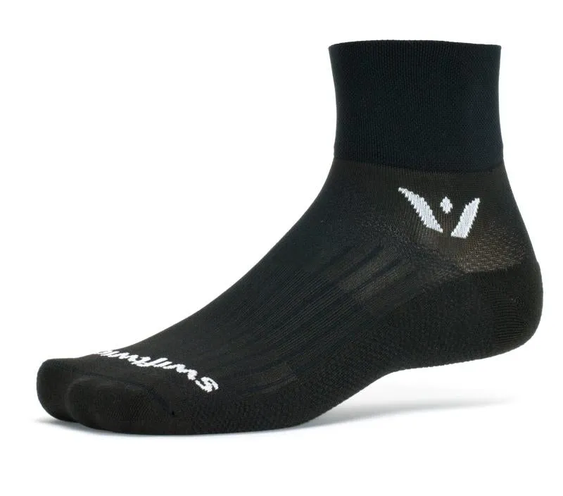 Swiftwick Aspire Two - Quarter