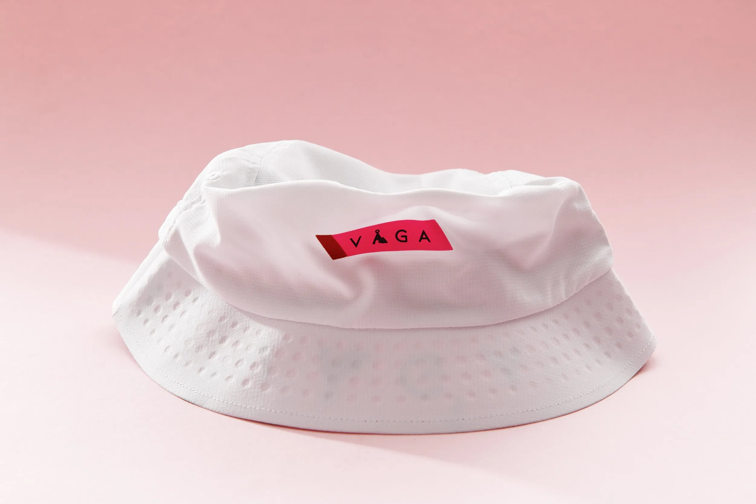 VAGA Feather Racing Cap - White/Neon Pink/Flame Red/Navy